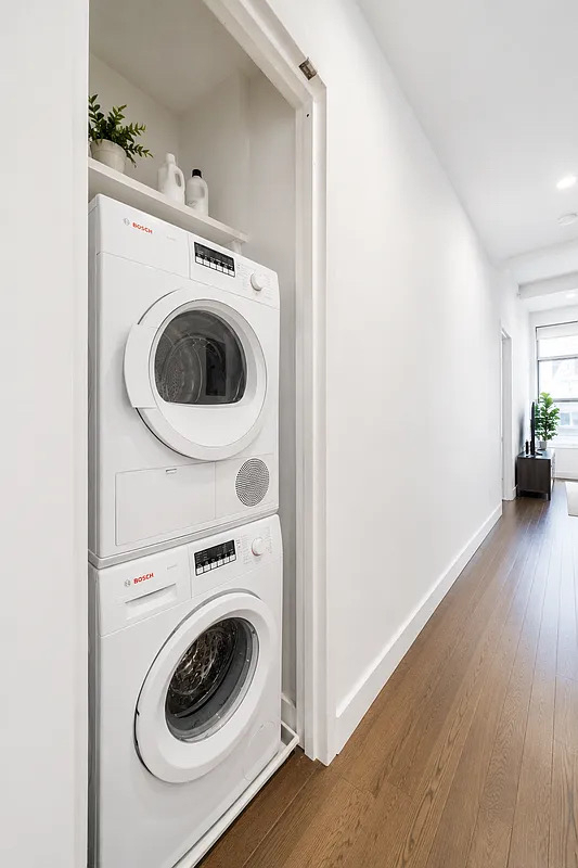 429 East 52nd Street - Photo 5