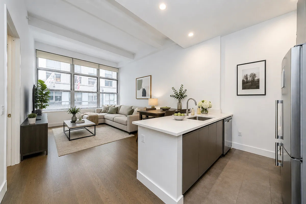 429 East 52nd Street - Photo 0