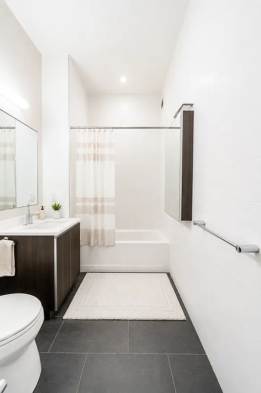429 East 52nd Street - Photo 6