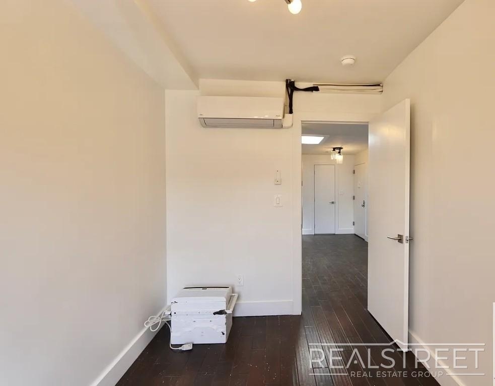 807 Quincy Street - Photo 7