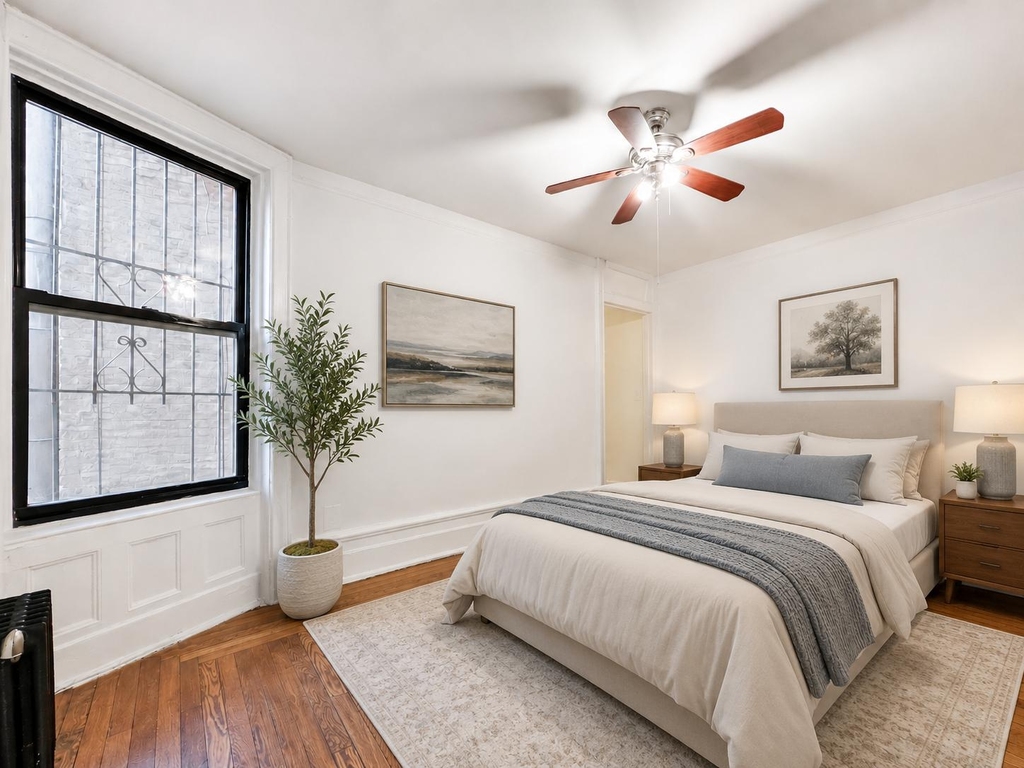 3139 Broadway - Photo 2