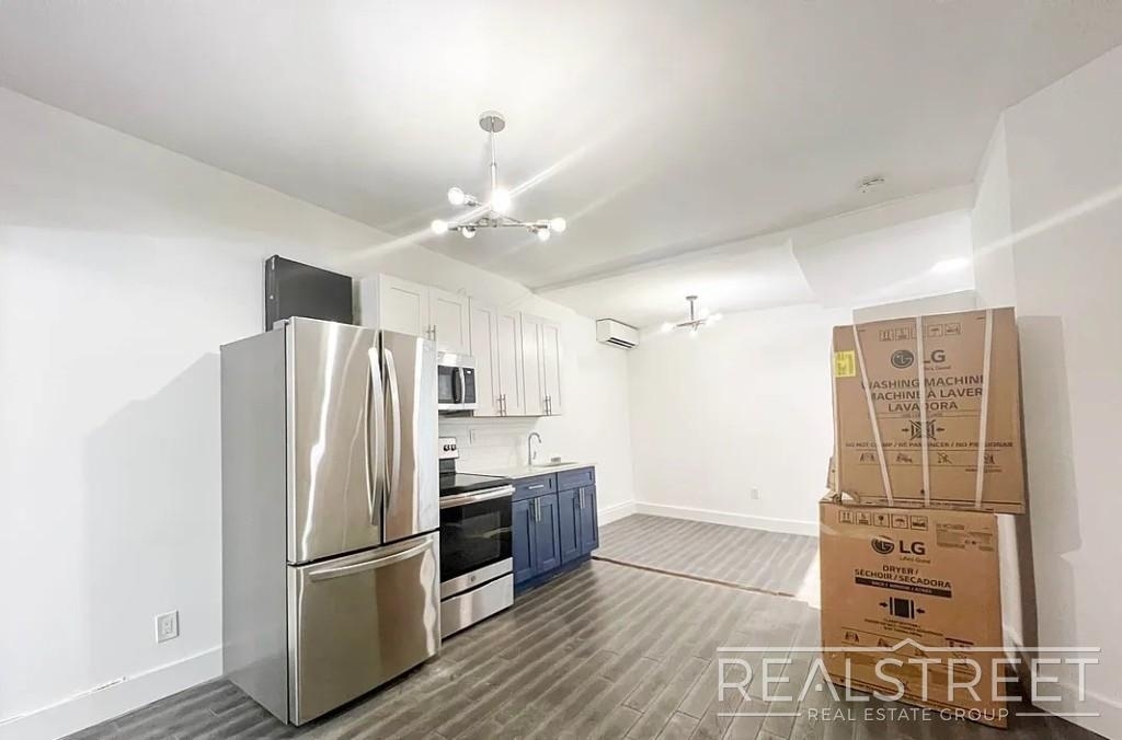 416 Rogers Avenue - Photo 1