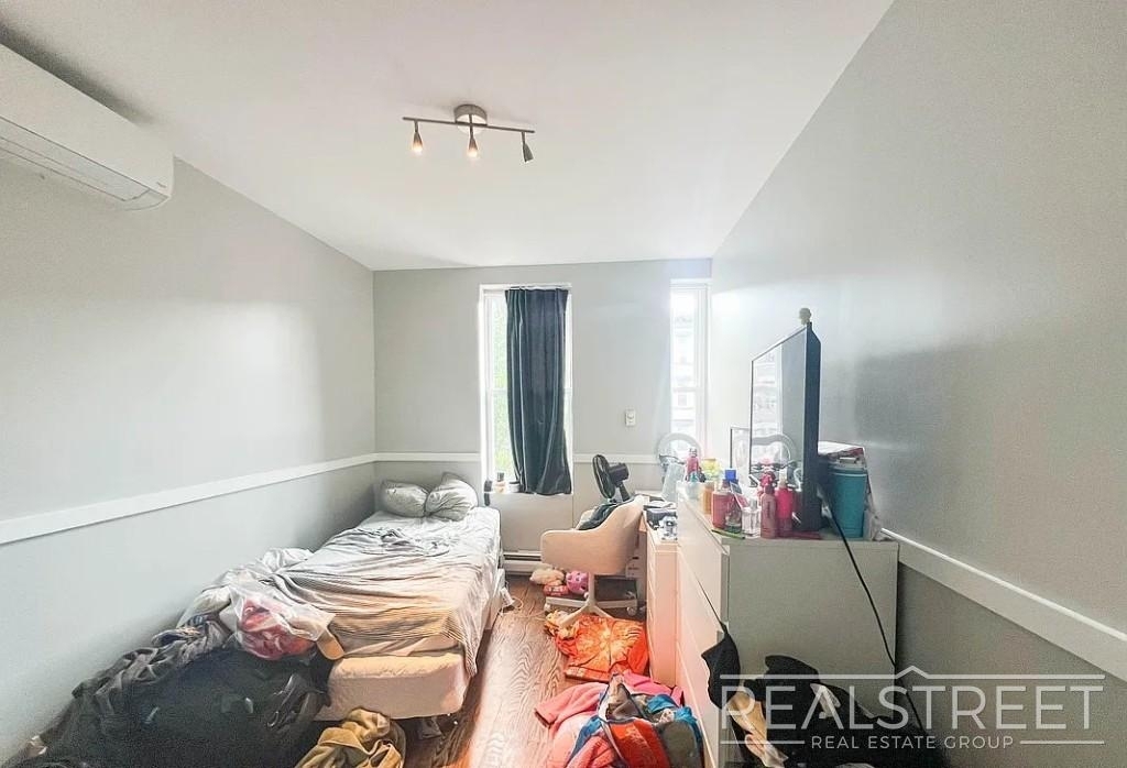 1673 Nostrand Avenue - Photo 5