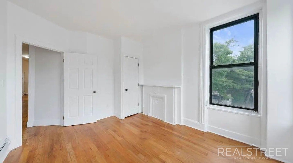 756 Marcy Avenue - Photo 13