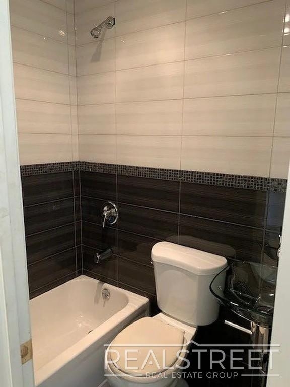438 Wilson Avenue - Photo 7