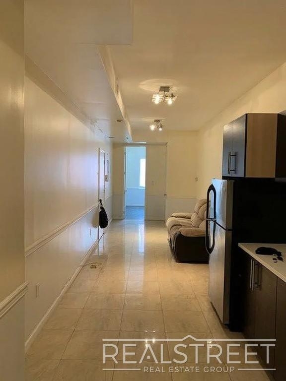 438 Wilson Avenue - Photo 5