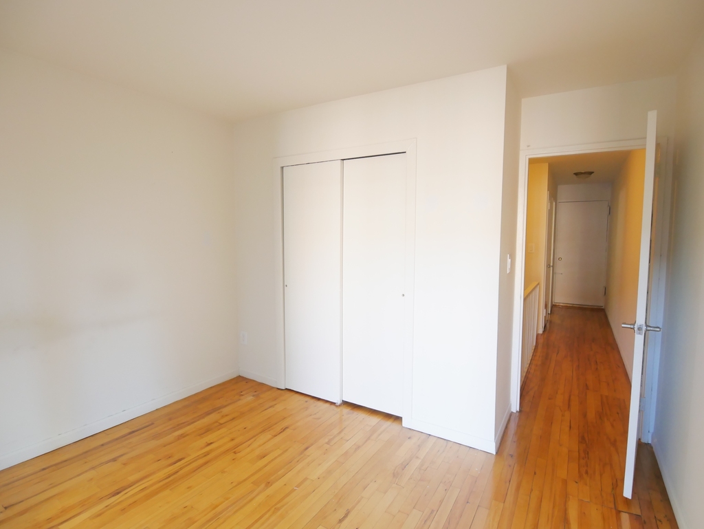 516 East 86th Street - Photo 13