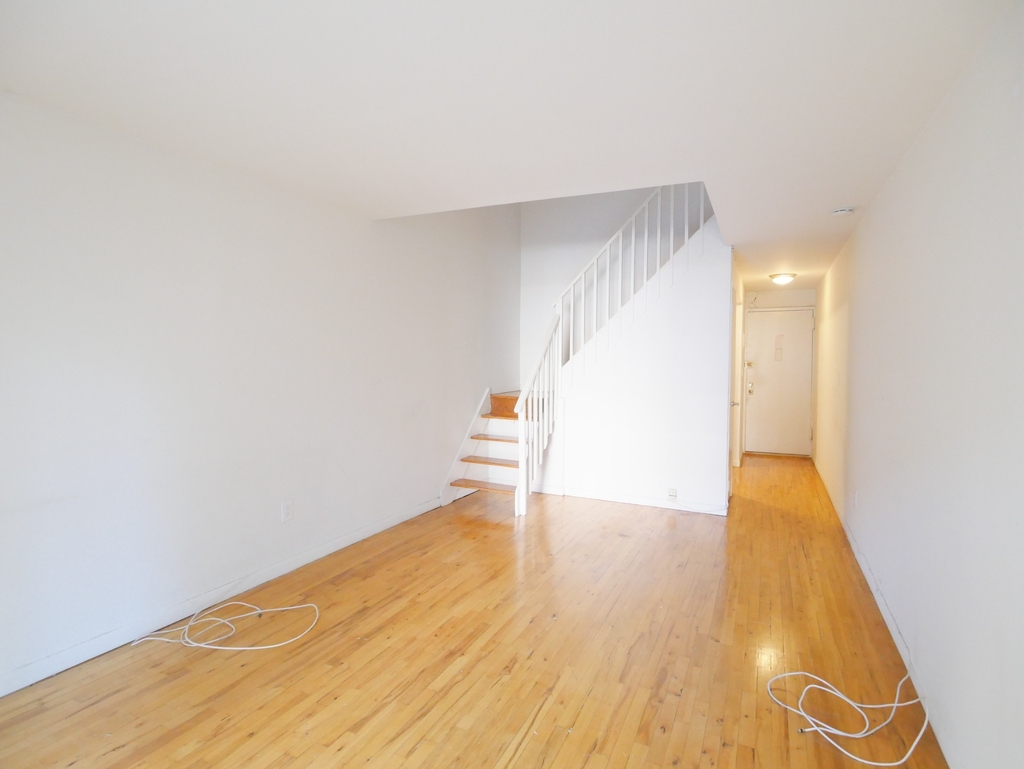 516 East 86th Street - Photo 4