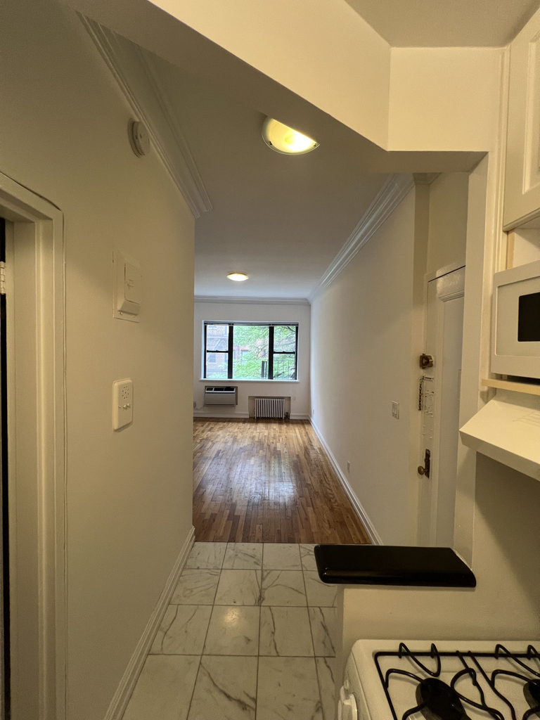 East 84th Street - Photo 1