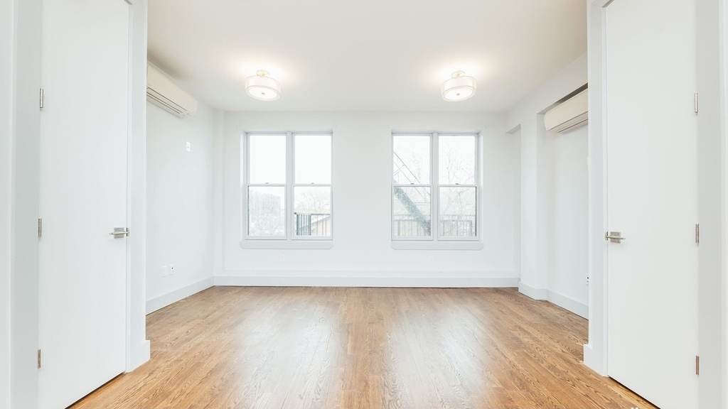 311 Woodbine St 11237 - Photo 10