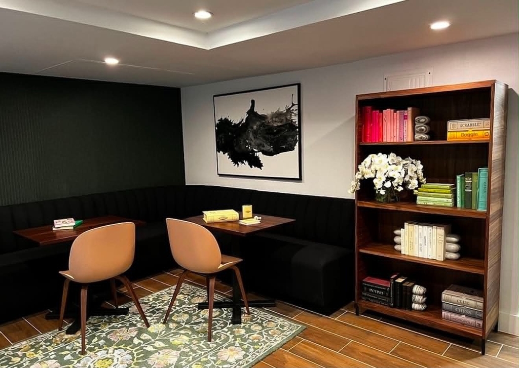 110 Horatio Street - Photo 6