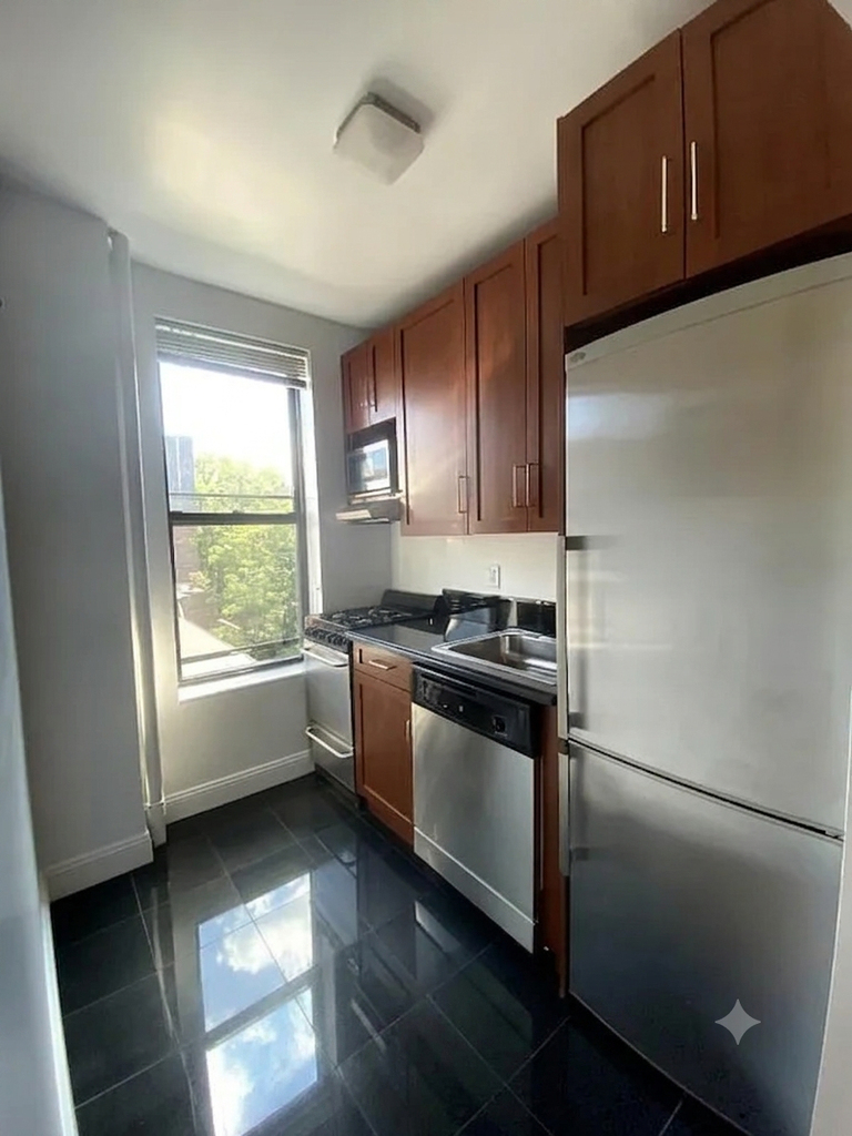 East 19th Street - Photo 1