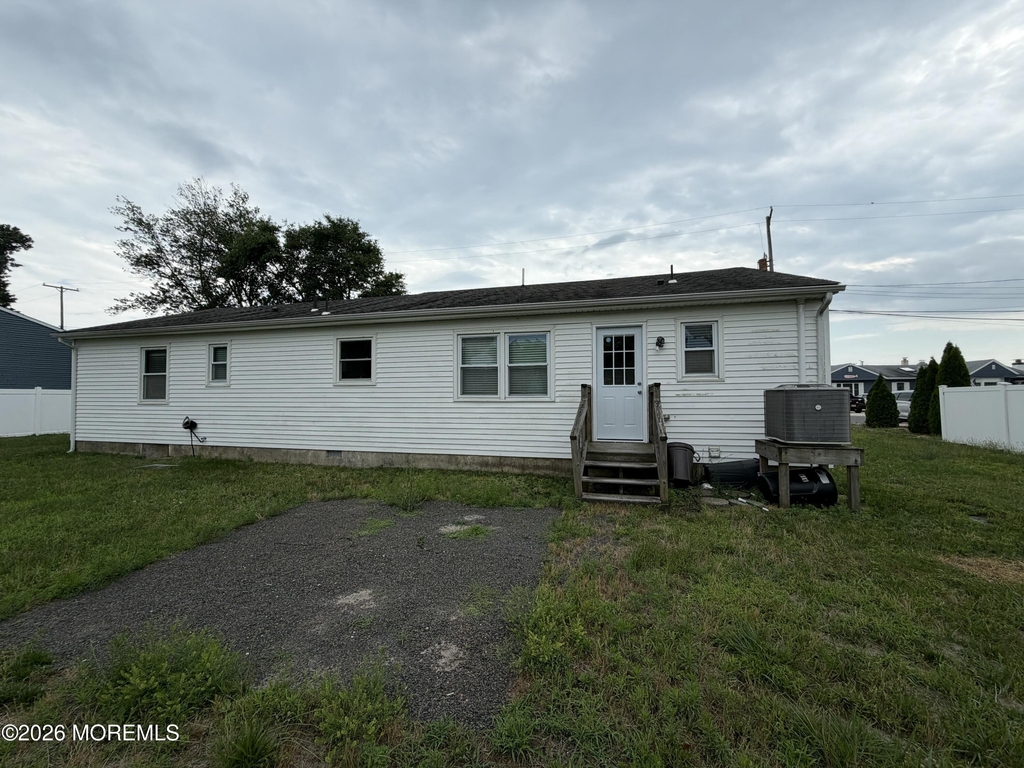 616 Bowsprit Point - Photo 15