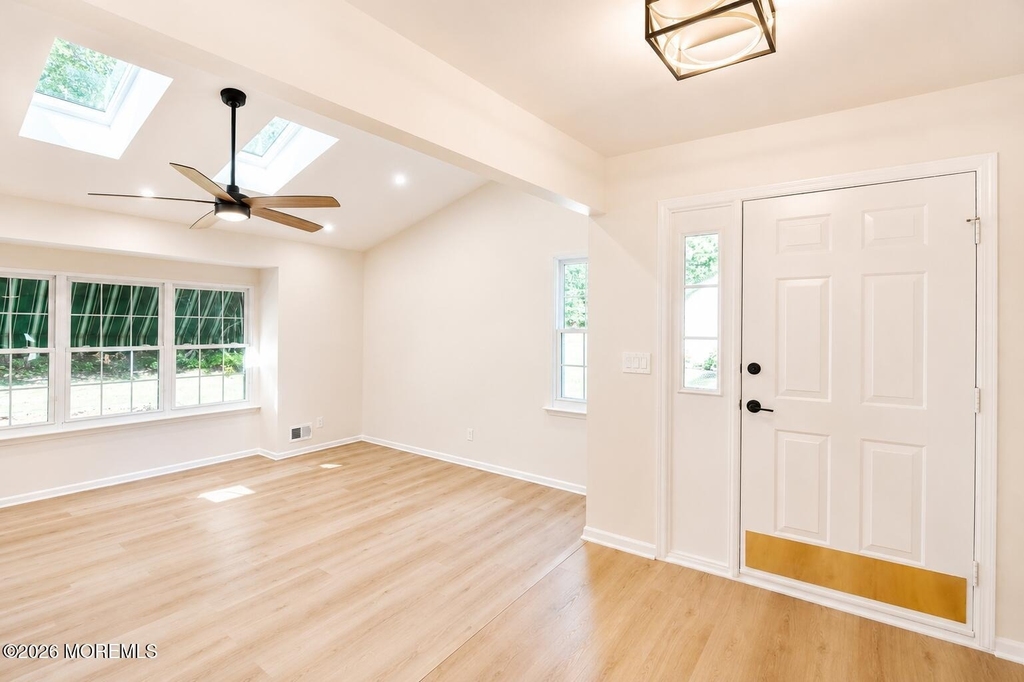 99 Oak Lane - Photo 4