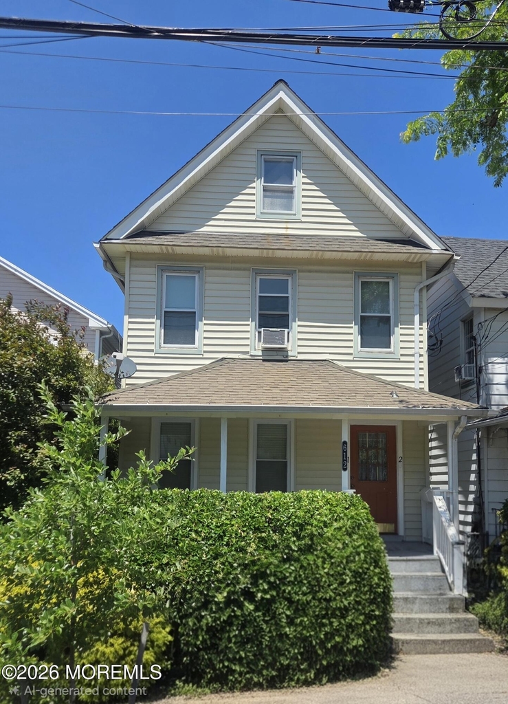 612 Lareine Avenue - Photo 0