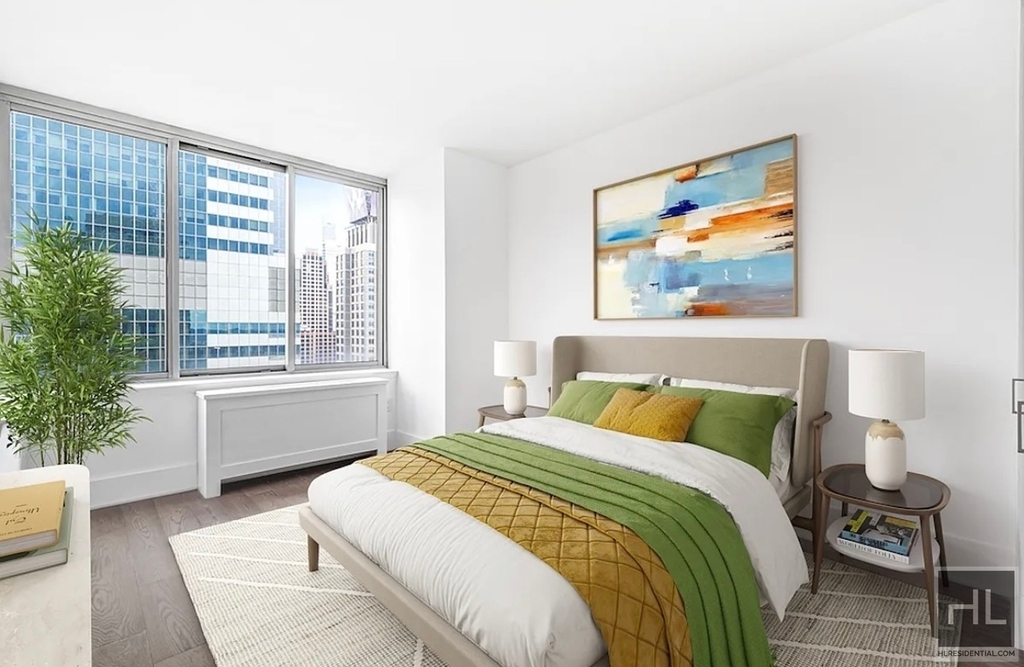 West 47th Street - Photo 2