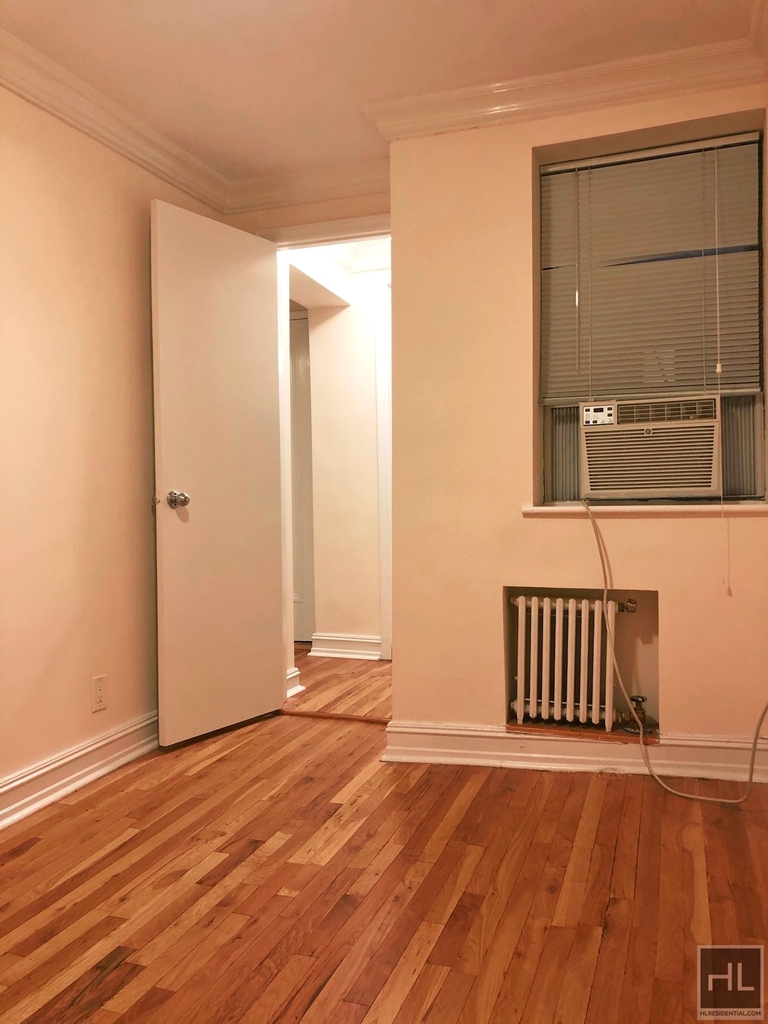West 68th Street - Photo 3