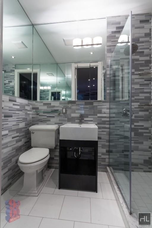 West 103rd Street - Photo 4