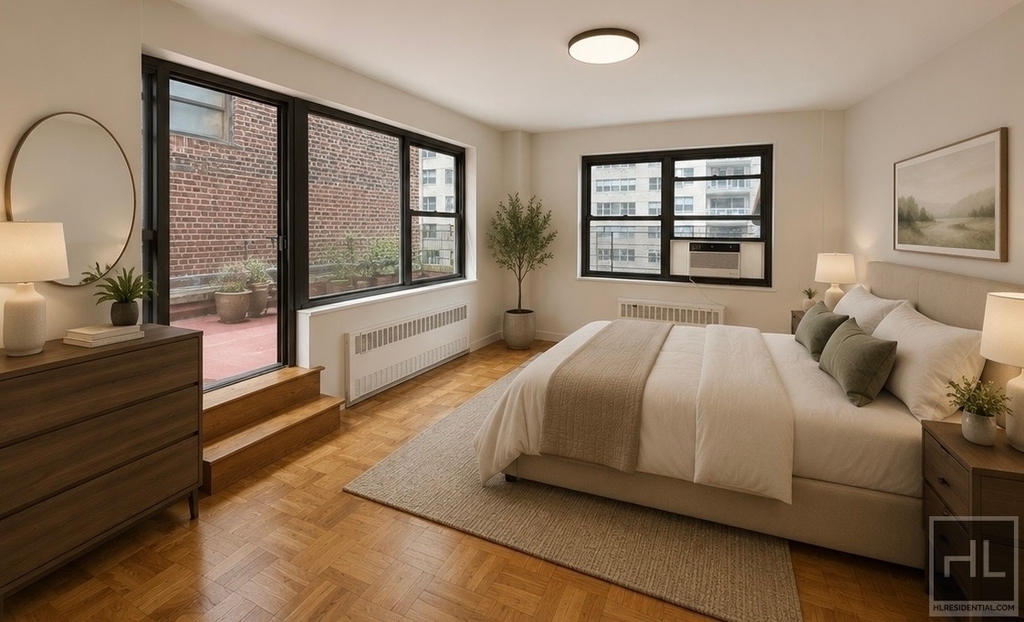 East 55 Street - Photo 1