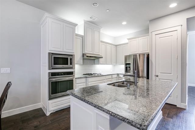 1033 Water Street - Photo 10
