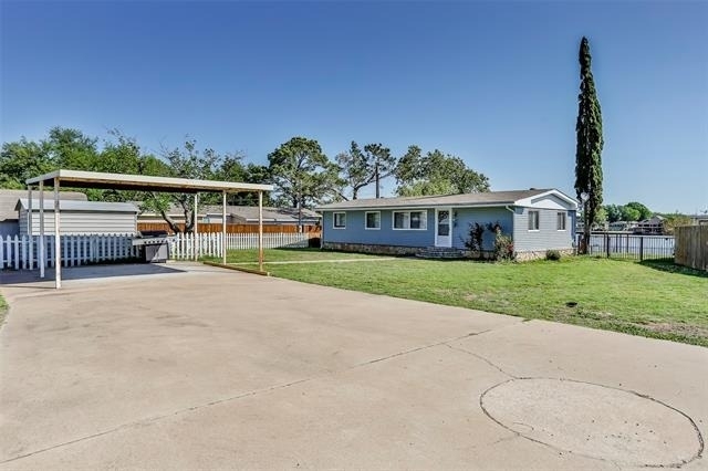 1802 Taxco Court - Photo 0