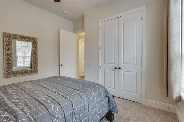 625 Surrey - Photo 10