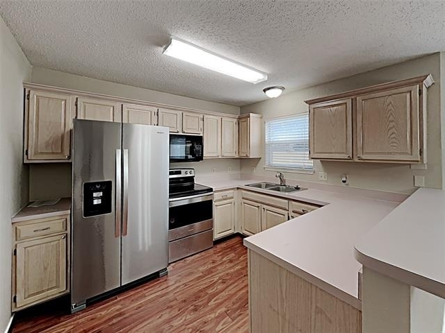1714 Knob Hill Drive - Photo 1