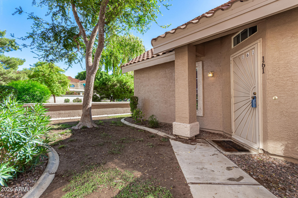 1633 E Lakeside Drive - Photo 2