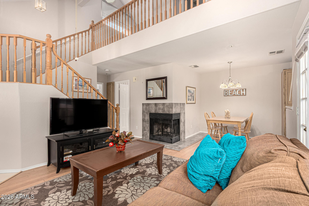 1633 E Lakeside Drive - Photo 5