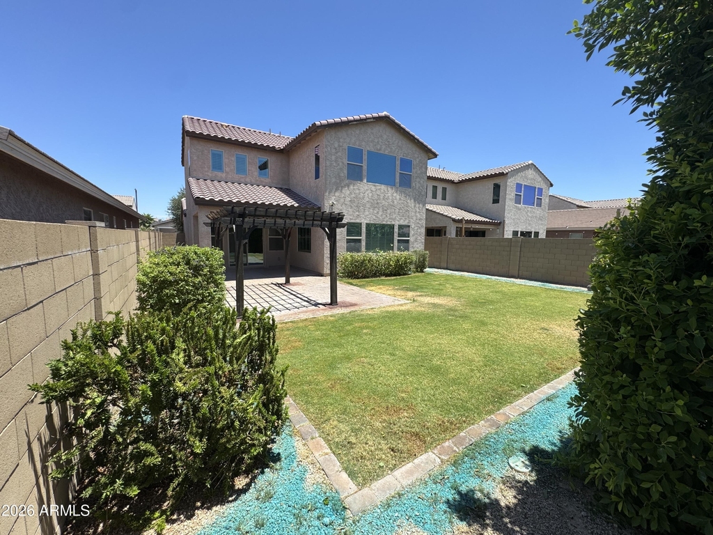 12141 W Desert Moon Way - Photo 24
