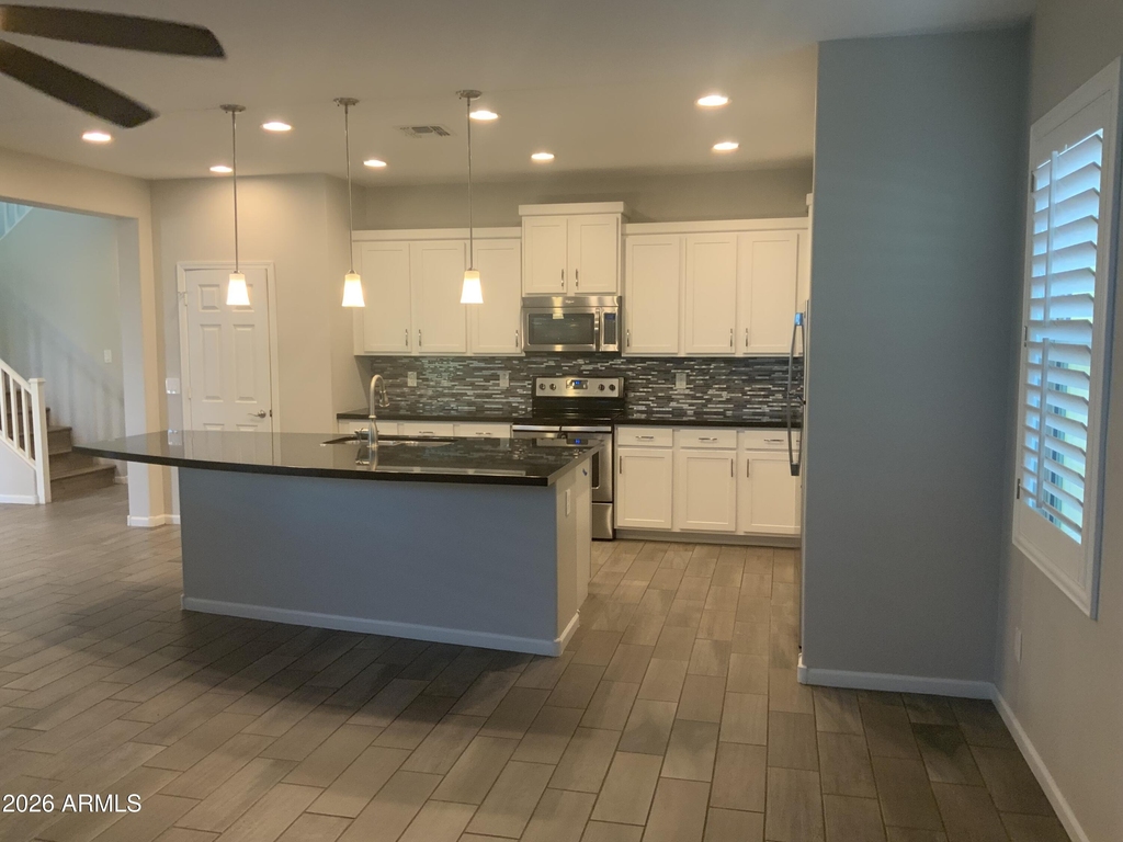 12141 W Desert Moon Way - Photo 2