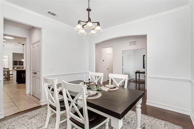 1034 Blanco Drive - Photo 3
