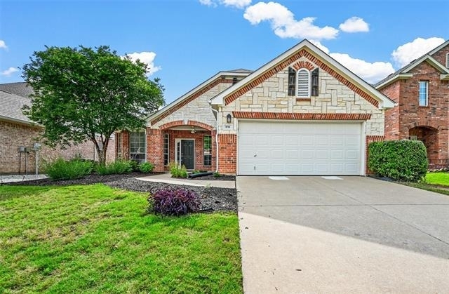 1711 Peregrine Drive - Photo 1