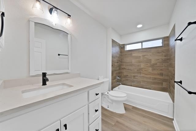 7548 Meadow Creek Drive - Photo 23