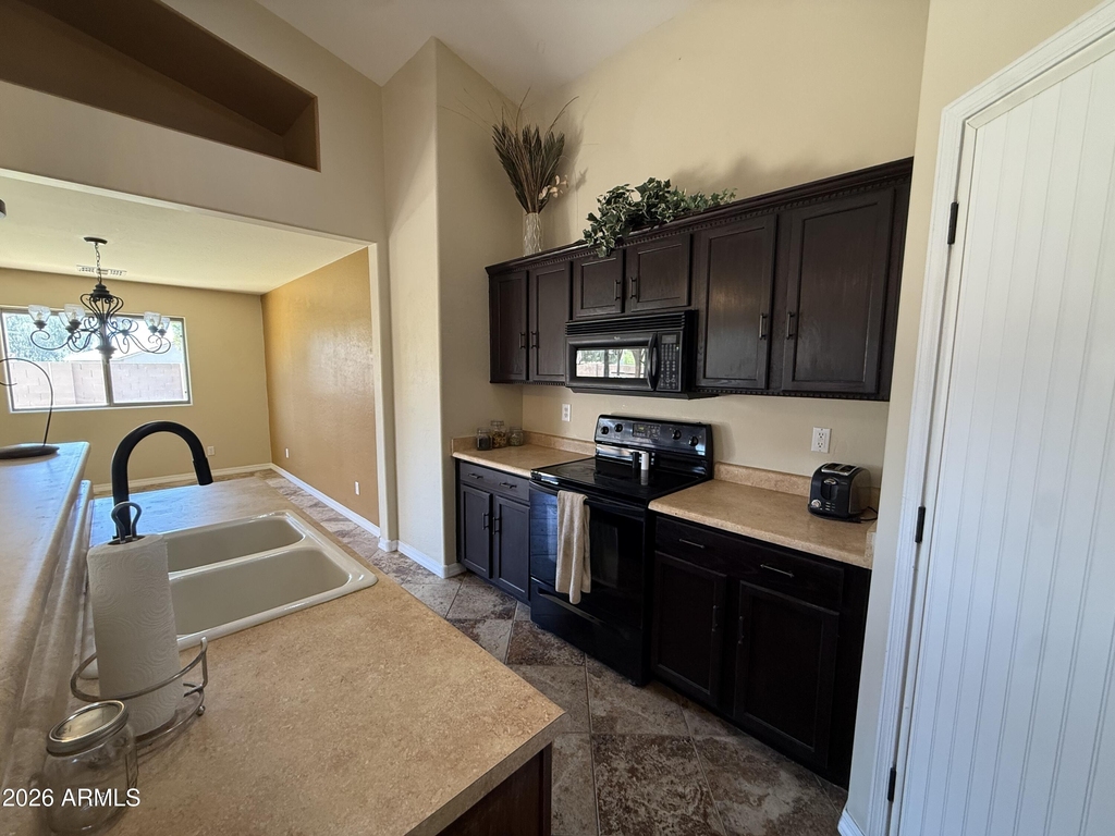 3346 S 256th Drive - Photo 2