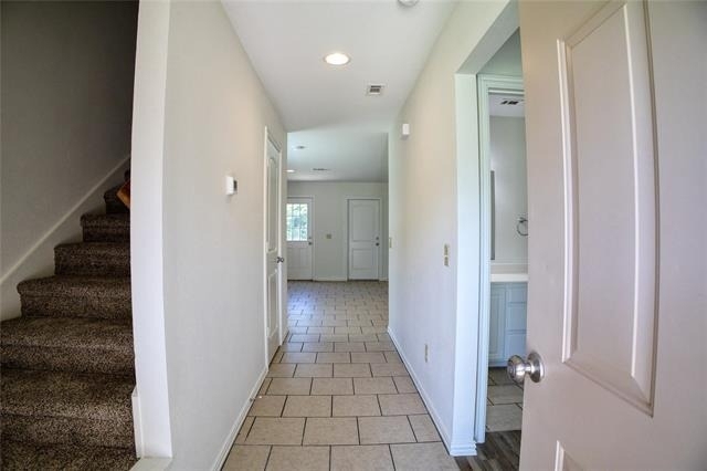 1708 S Waco Street - Photo 1