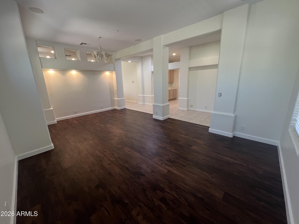 9506 E Mohawk Lane - Photo 6