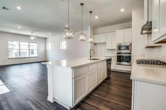6205 Queens Path - Photo 10