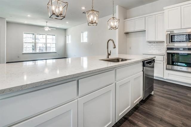 6205 Queens Path - Photo 12