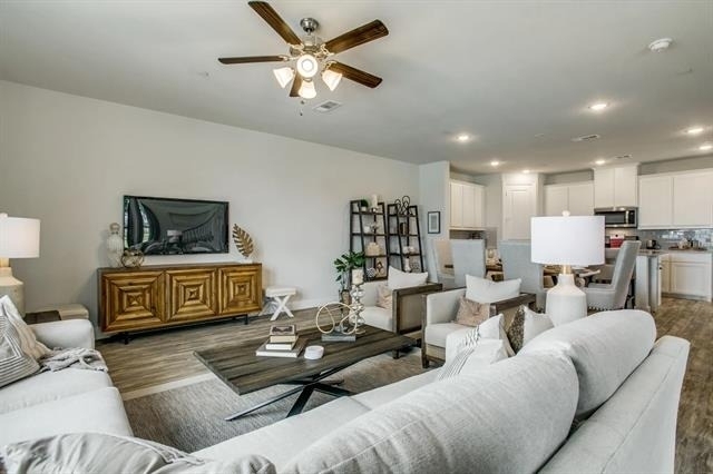 935 Ponds Edge Lane - Photo 13