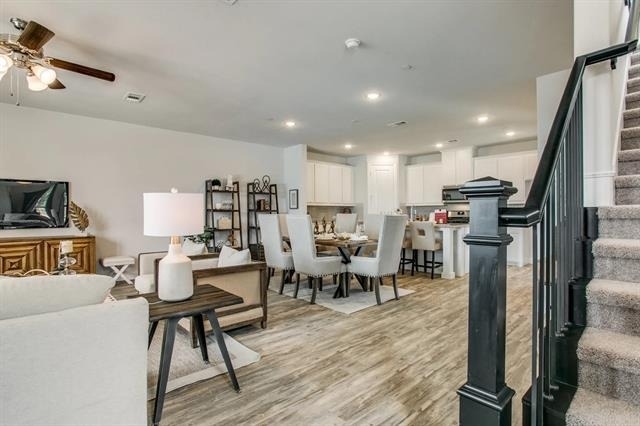935 Ponds Edge Lane - Photo 9