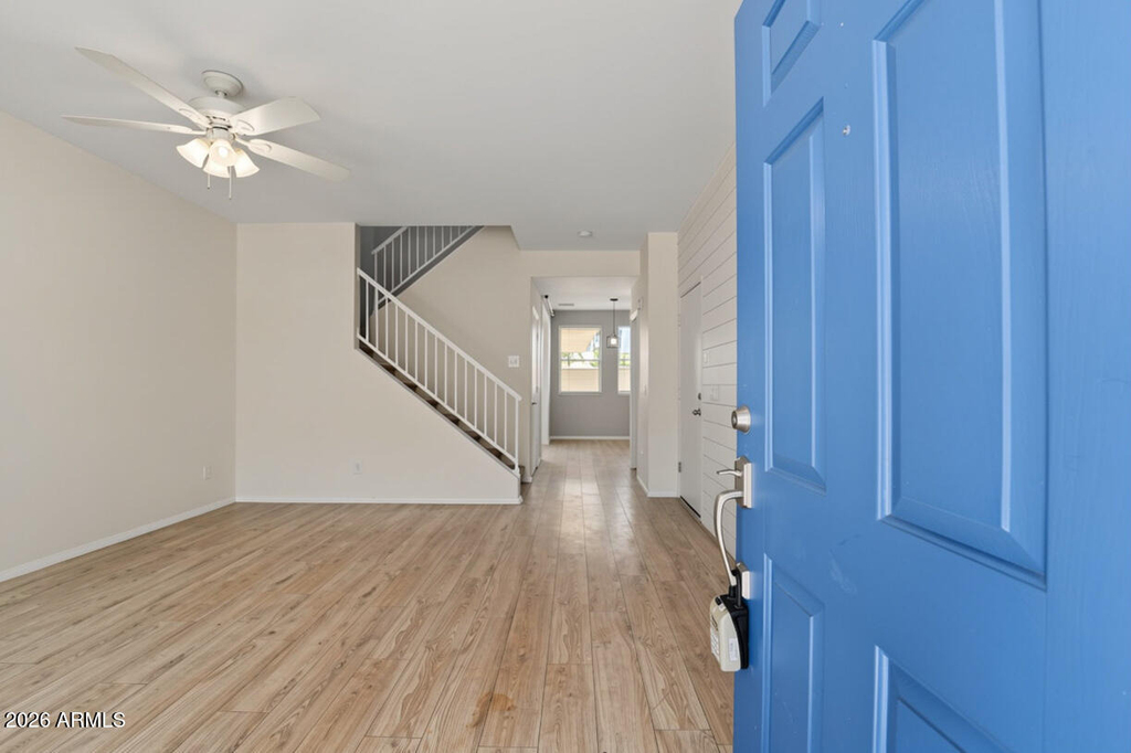 1886 E Don Carlos Avenue - Photo 2