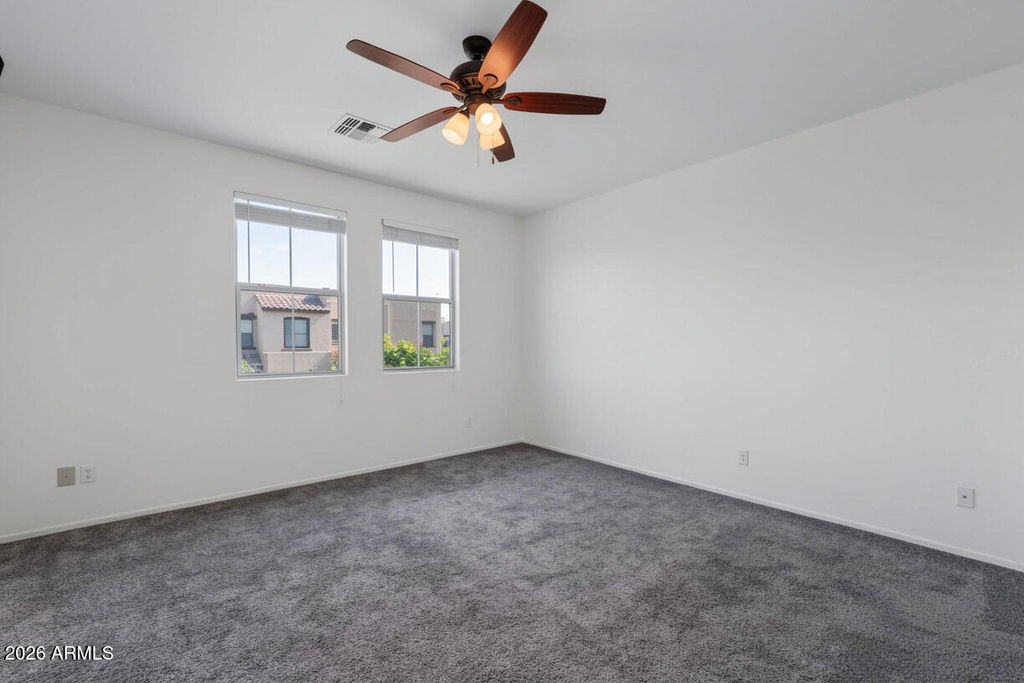 1886 E Don Carlos Avenue - Photo 20