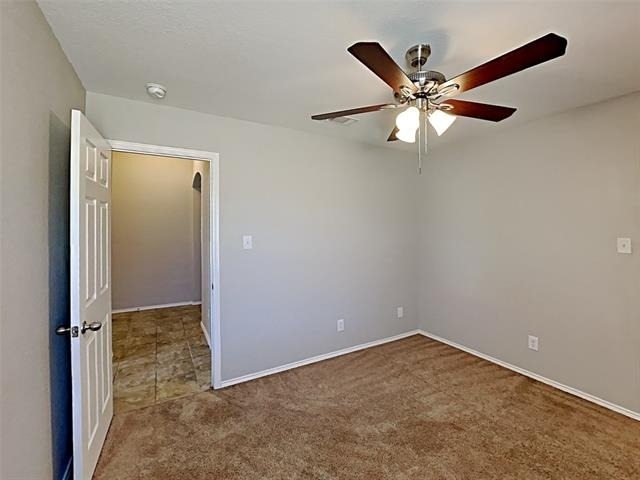 632 Hutchins Drive - Photo 5