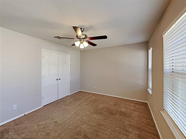 632 Hutchins Drive - Photo 8