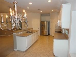 981 Crockett Drive - Photo 10