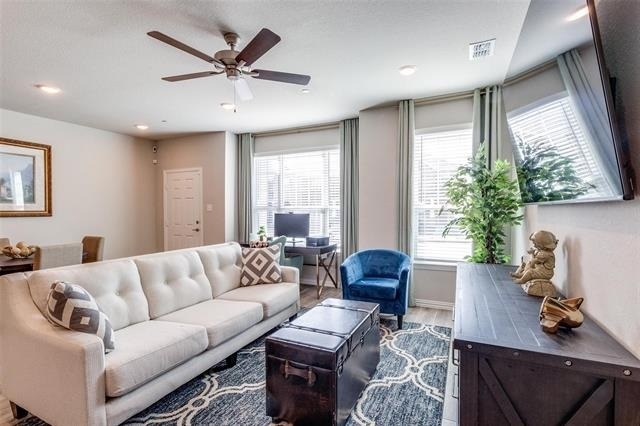2921 Mare Drive - Photo 3