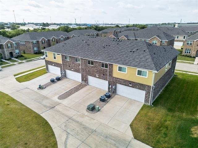 2921 Mare Drive - Photo 29