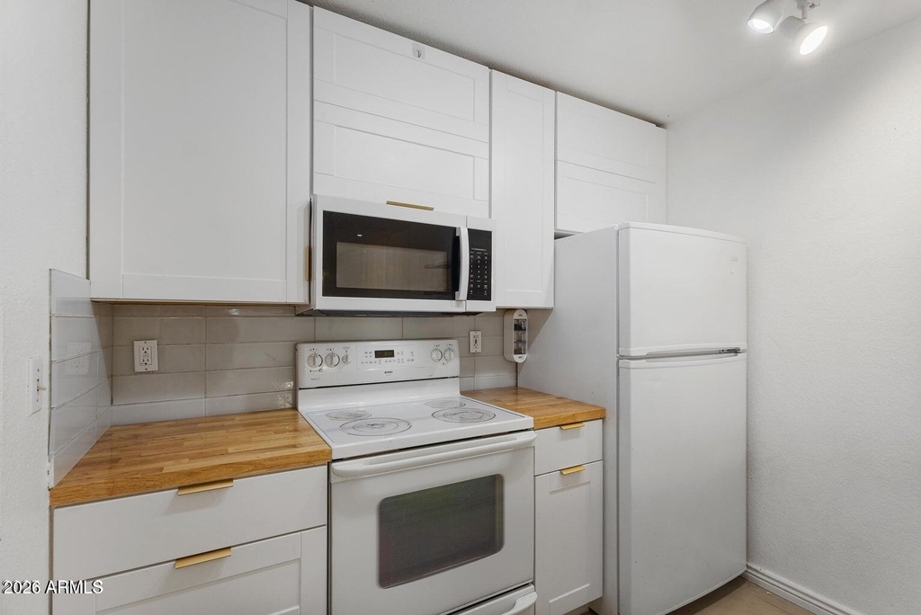 625 S Westwood Street - Photo 9