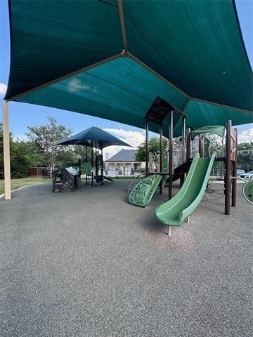 4730 Hampshire Drive - Photo 28
